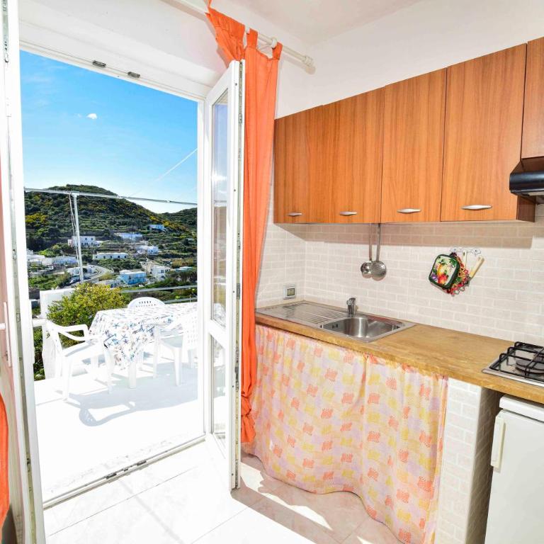 SOLEMAREPONZA Casa Bougainvillea - Appartamento con 1 Camera da Letto - 5