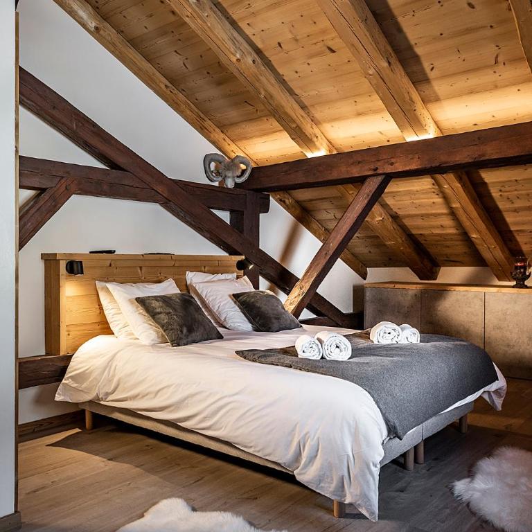 Nouveau et spacieux, Place de l'Eglise et terrasse privative - Appartement en Duplex - 4