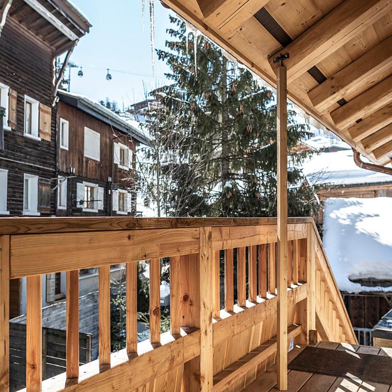 Nouveau et spacieux, Place de l'Eglise et terrasse privative - Appartement en Duplex - 15