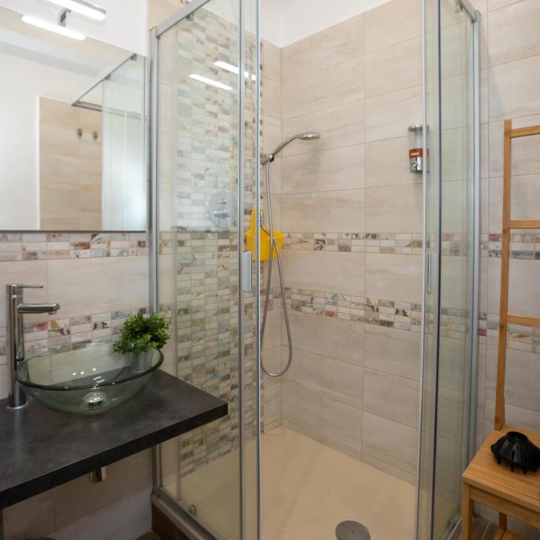 Comfy Vatican Suite - Camera Matrimoniale Deluxe - 6