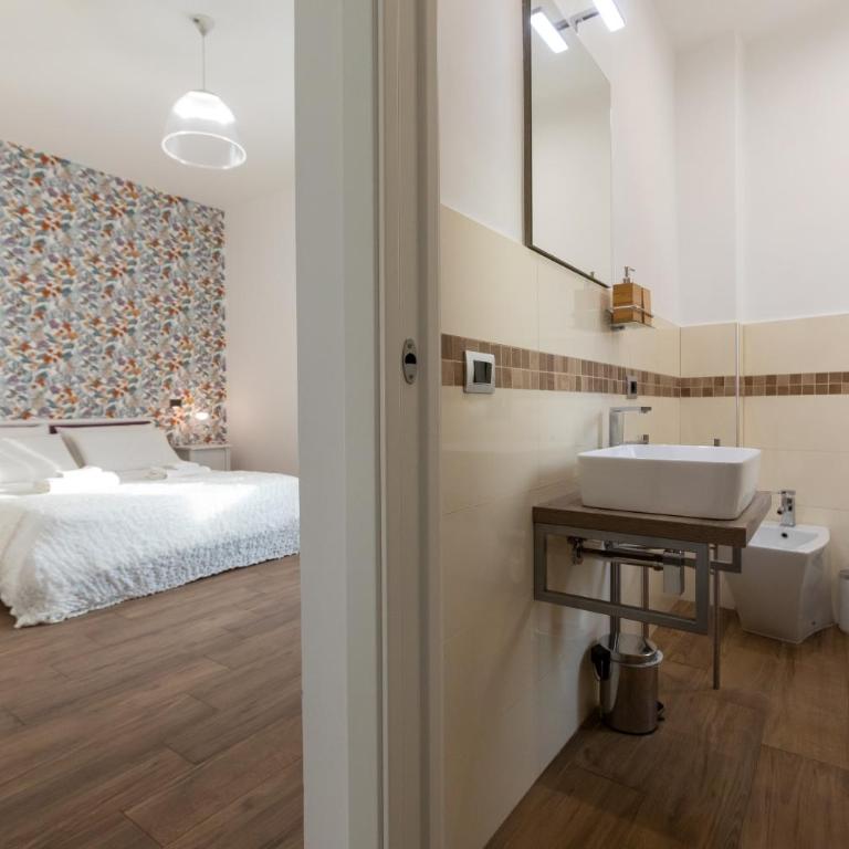 Comfy Vatican Suite - Camera Matrimoniale Deluxe - 8