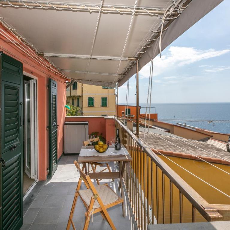 Giardi - Two-Bedroom Apartment - 25