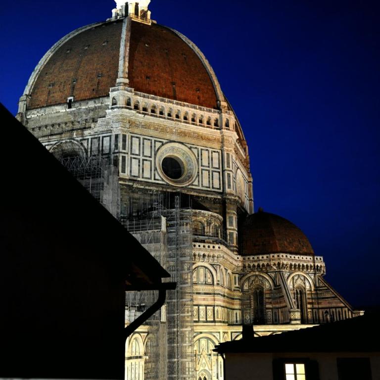 Domus Plaza - Apartment with Terrace with Cathedral View - 6