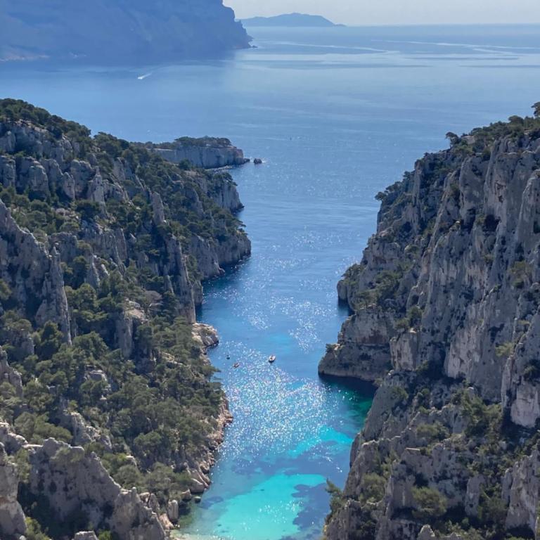 Appart Port Cassis Village Parking - Appartement 3 Chambres - 46