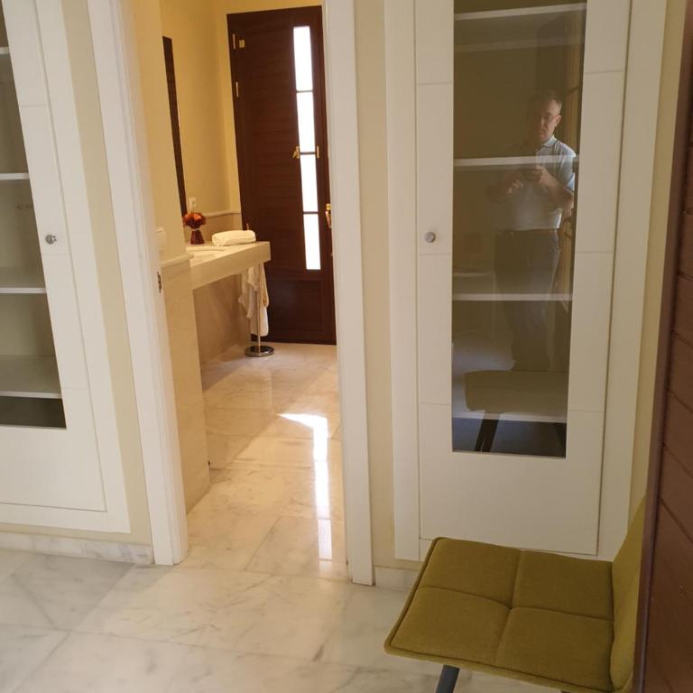 Habitaciones Casa Sevillana Centro - Habitación Doble Deluxe - 6
