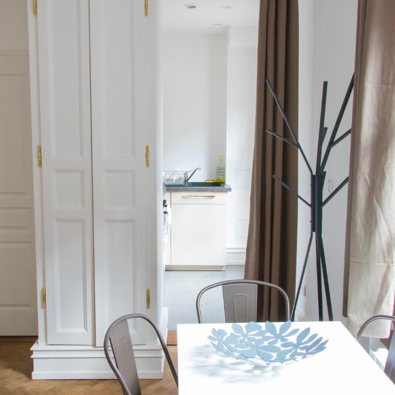 Les Appartements Rue des Veaux - Quartier Cathédrale - Apartamento de 1 dormitorio - 3ª planta - 4
