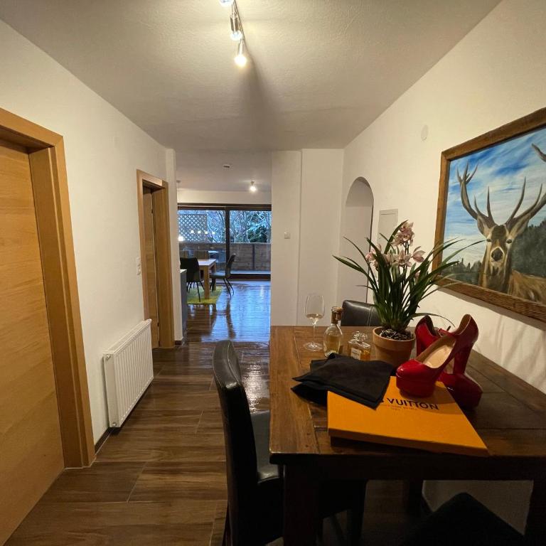 Absolute Active Mountain Resort - Deluxe Apartment mit 3 Schlafzimmern, Sauna und Balkon - 19