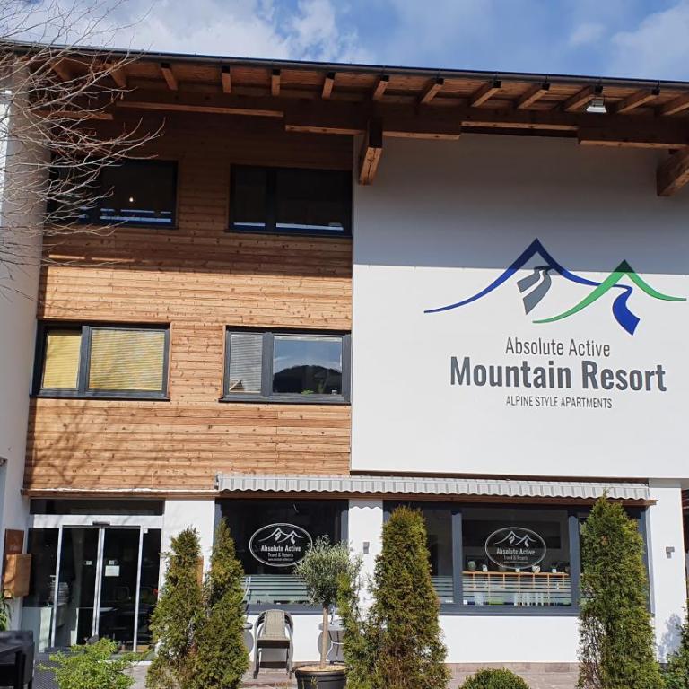 Absolute Active Mountain Resort - Penthouse-Apartment mit 3 Schlafzimmern mit Balkon und Bergblick - 1