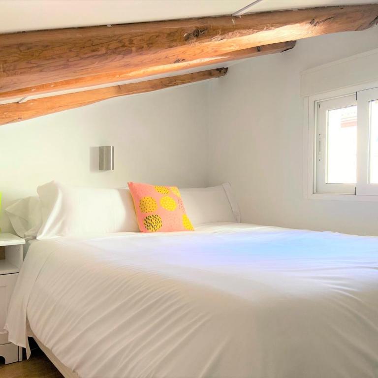 CHUECA Apartamentos Noxi - Dúplex para 4 - 4