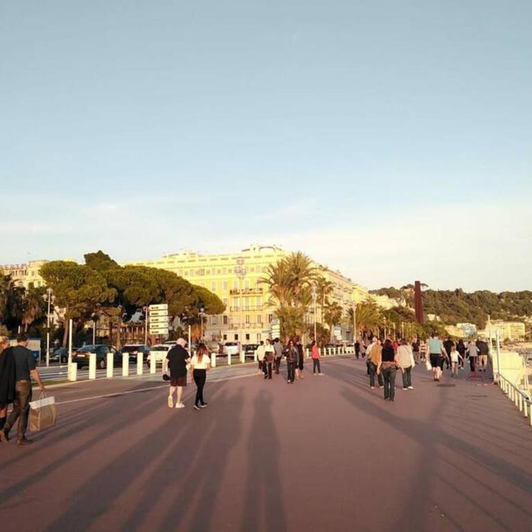 Appartement au cœur de Nice - Apartamento de 2 dormitorios - 50