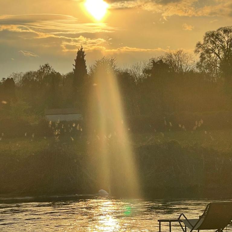 La Finestra sul Fiume - Camera Matrimoniale King con Vista Giardino - 8