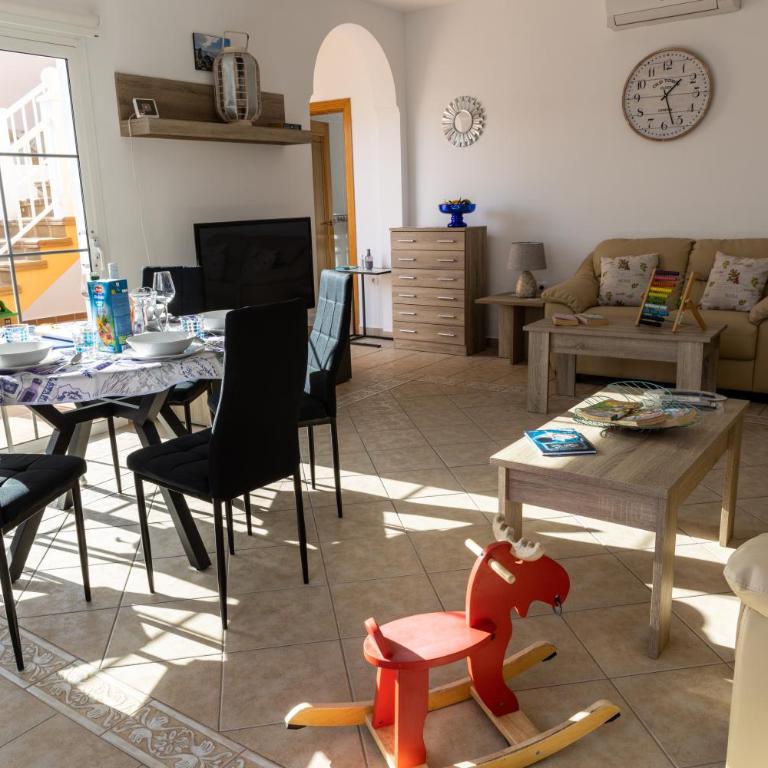 Perfect for family holidays with private pool, near beach and golf- Villa Ashley - Villa - 25