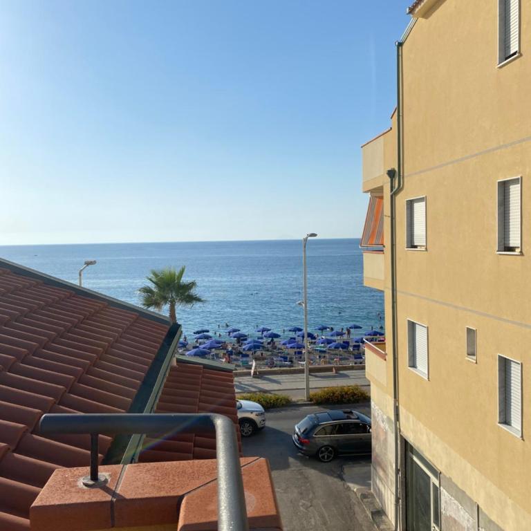 Carolina Apartments - Mansarda - Appartamento con 2 Camere da Letto - 3