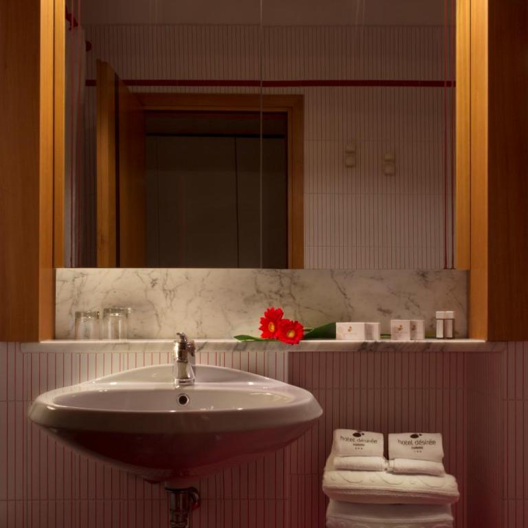 Hotel Désirée by Double Hospitality - Camera Matrimoniale/Doppia con Letti Singoli - 3