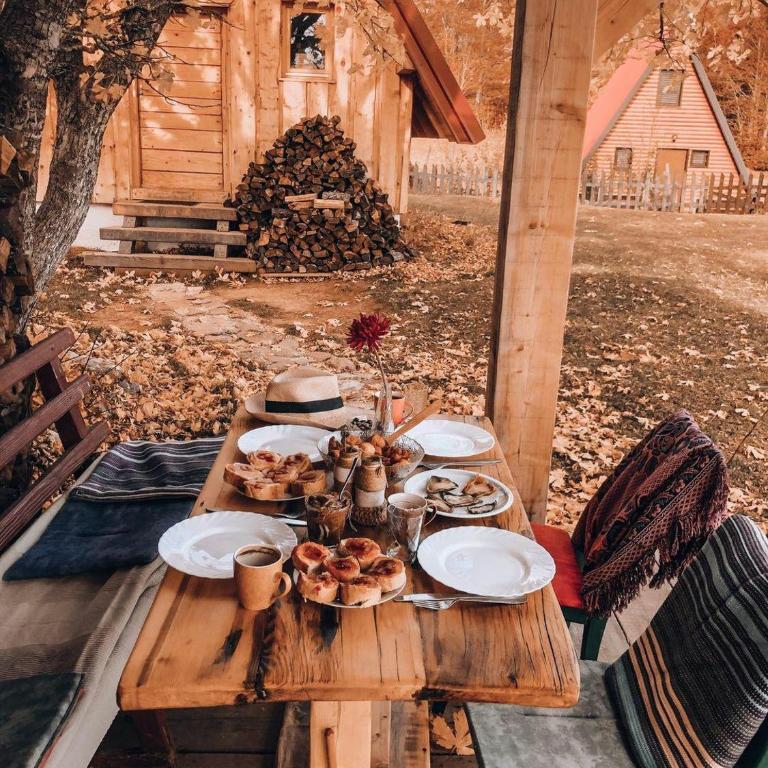 Maple village - Four-Bedroom House - 26