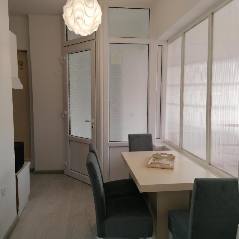 Apartman Andrijana 1 - Apartman sa 2 Spavaće Sobe - 3