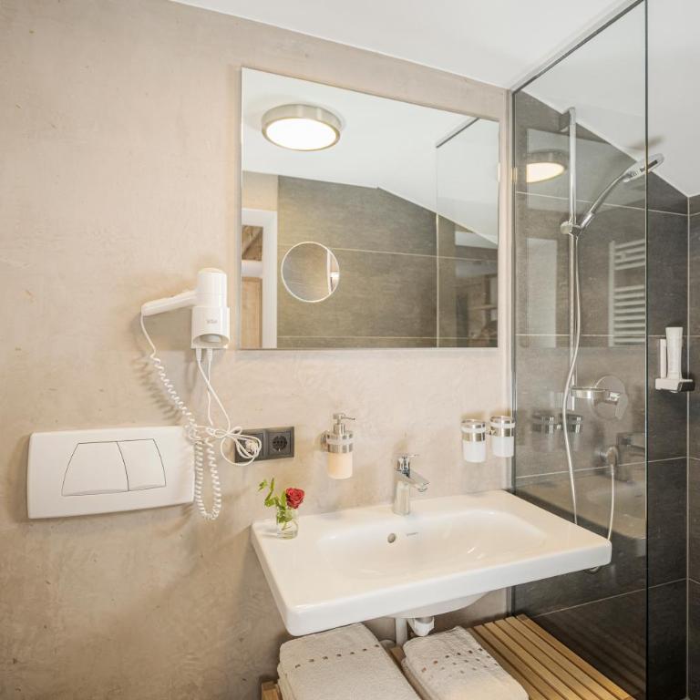 Gästehaus die geislerin - Doppelzimmer - 4