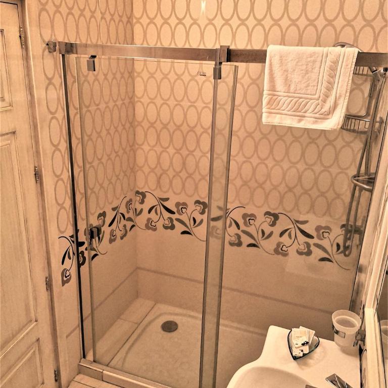 B&B Acireale - Il Cavalluccio Marino Fronte Mare - Suite Business con Vista Montagna - 4