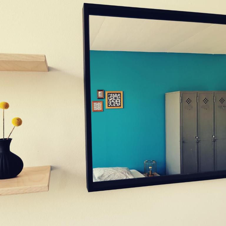 Backpackers Luzern - Budget Doppel-/Zweibettzimmer mit Gemeinschaftsbad - 3