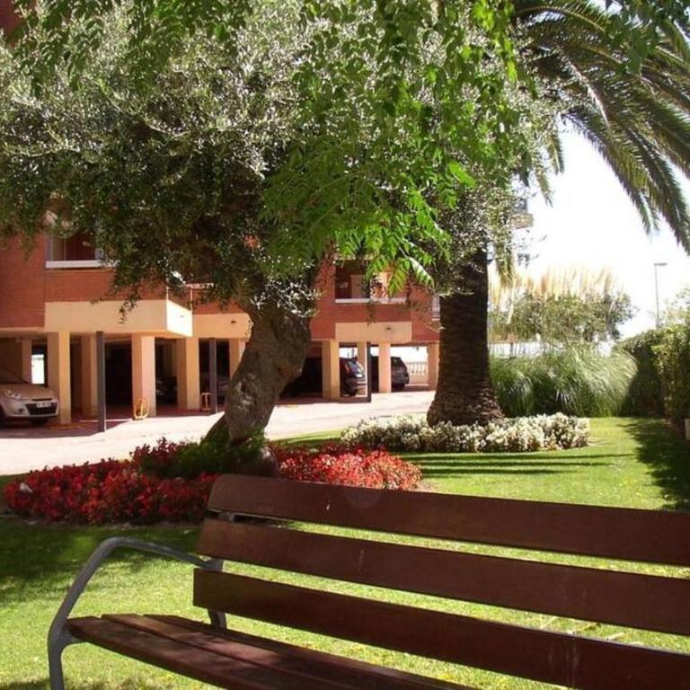 Jacob Apartament - Mas d'en Gran - Two-Bedroom Apartment with Terrace - 16