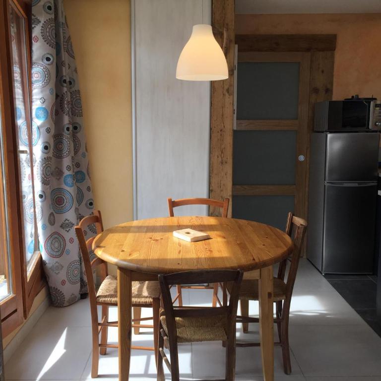 Appartement rez de jardin et garage privé - One-Bedroom Apartment - 3