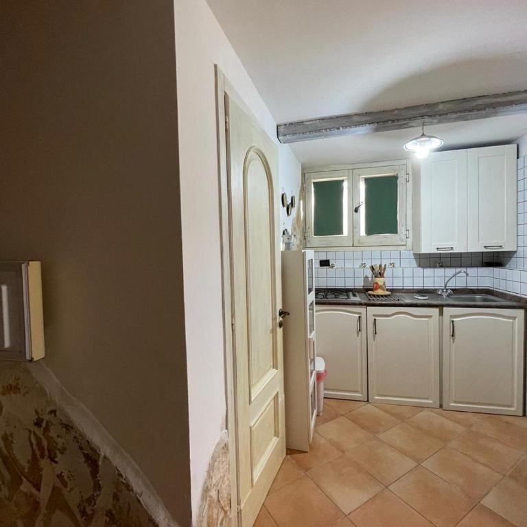 Villa Casa Vacanze Fiore - Appartamento con 1 Camera da Letto e Giardino Privato - Casetta Bianca - 44