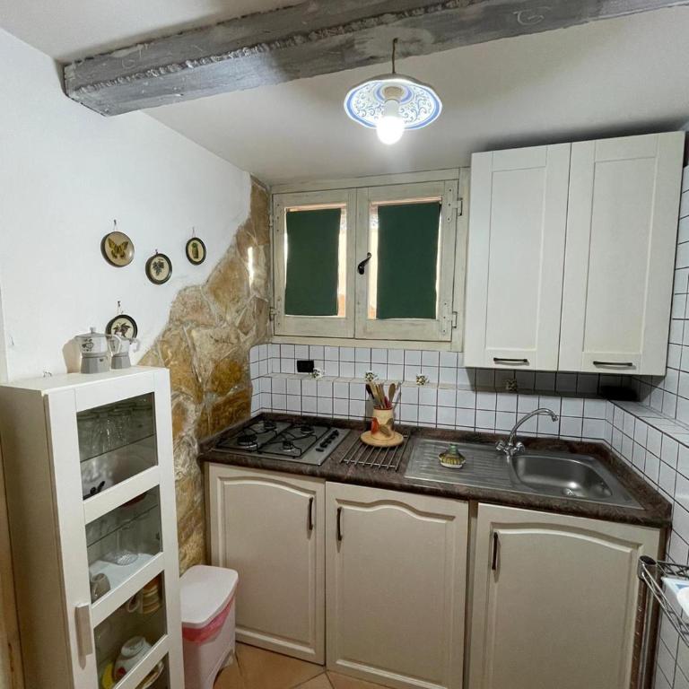 Villa Casa Vacanze Fiore - Appartamento con 1 Camera da Letto e Giardino Privato - Casetta Bianca - 35