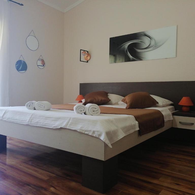Pejovic Residence Budva - Apartman sa Pogledom na Bazen - 4