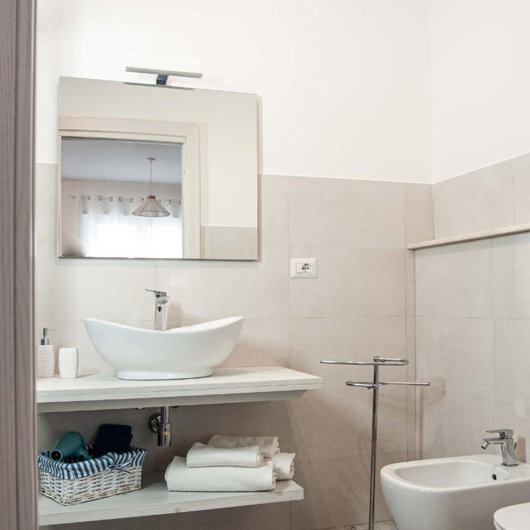 Panta Rei - Camera Matrimoniale con Bagno Privato - 4