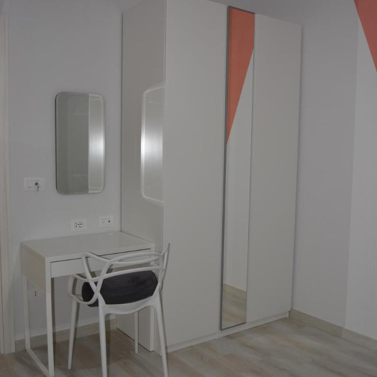 Bilateral B&B - Camera Familiare con Bagno Privato - 5
