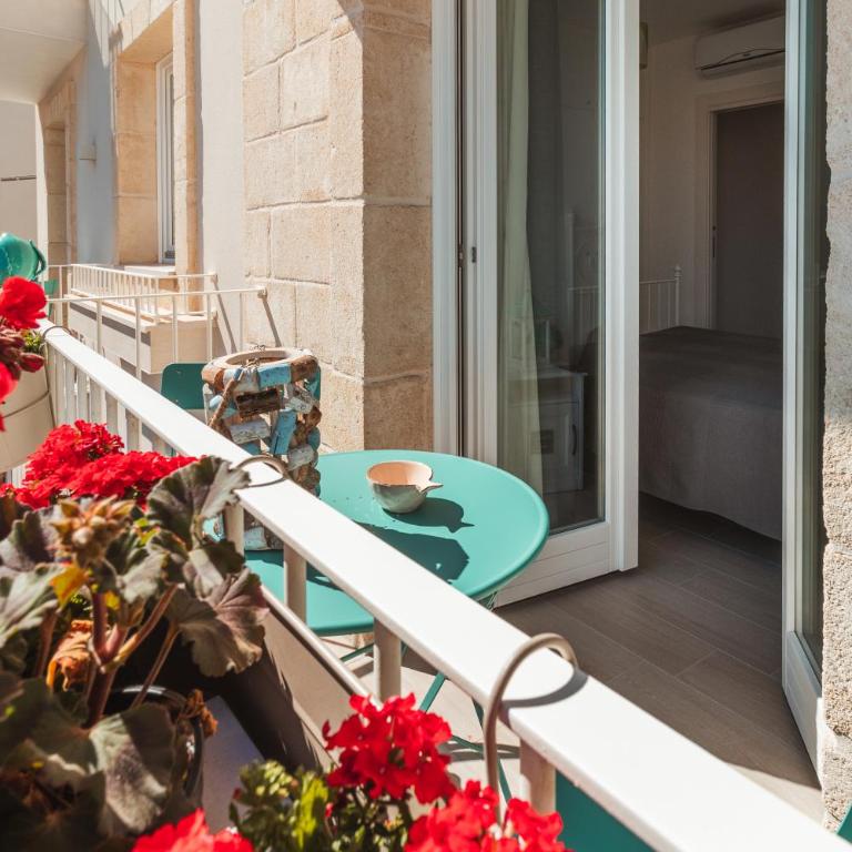 FeMa Apartment & Rooms - Housea - Camera Matrimoniale con Balcone e Vista Mare - 12