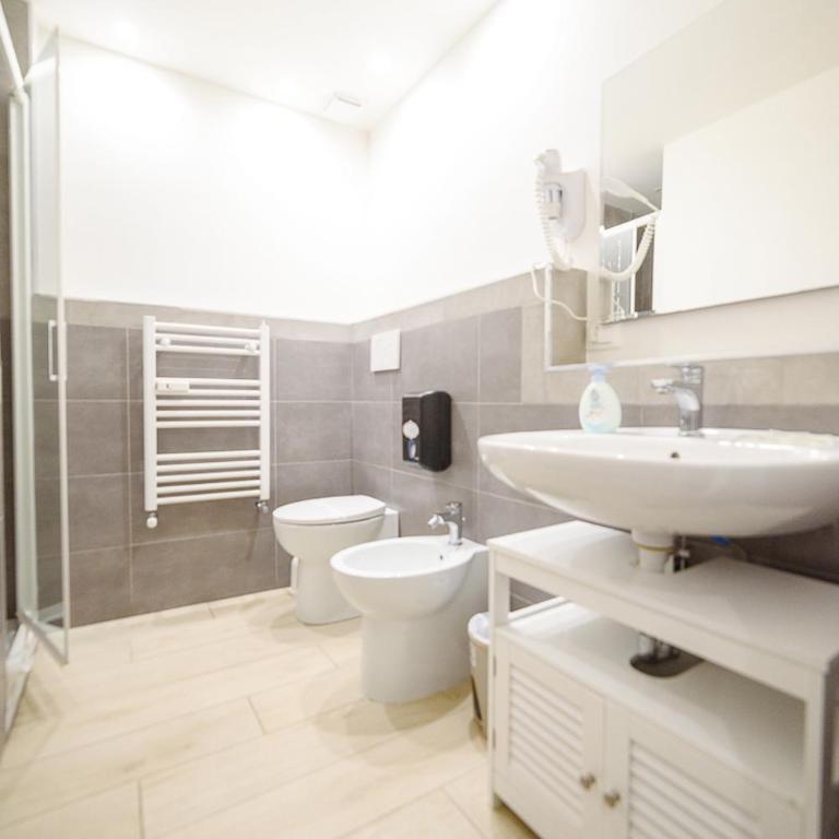 All 138 - One-Bedroom Apartment - 6