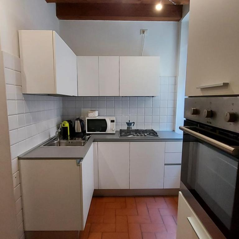 Marconi Rooms – Porta Leoni - Appartamento Superior con 2 Camere da Letto - 15
