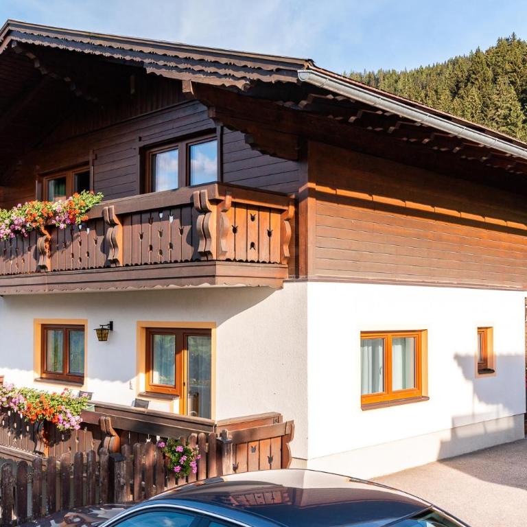 Bucheggerhof - Apartment mit 2 Schlafzimmern und Balkon - 1