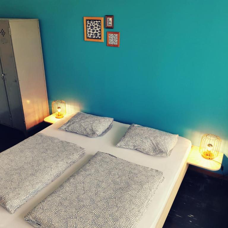Backpackers Luzern - Budget Doppel-/Zweibettzimmer mit Gemeinschaftsbad - 12