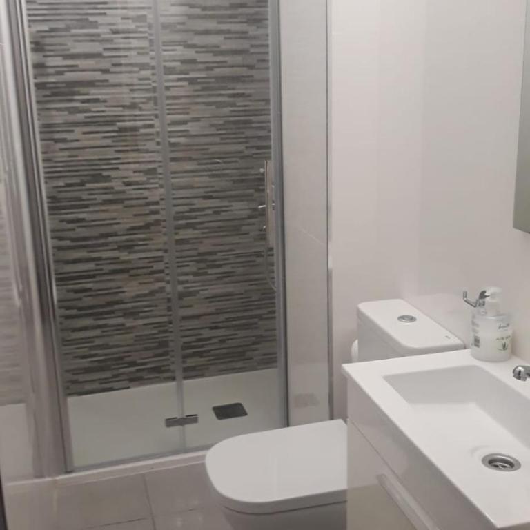 Enseñanza - Two-Bedroom Apartment - 4
