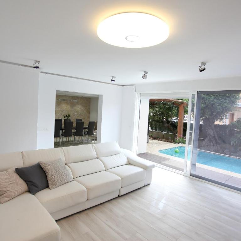 Tropical garden, villa with pool near the beach - Villa - 45