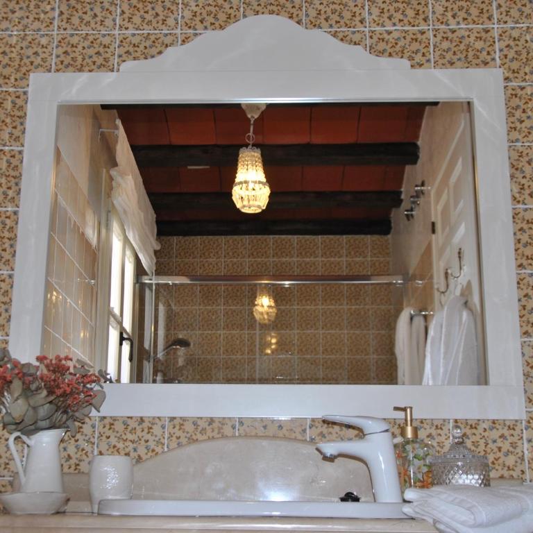 Suites La Posada De Pilar - Presidential Suite - 4