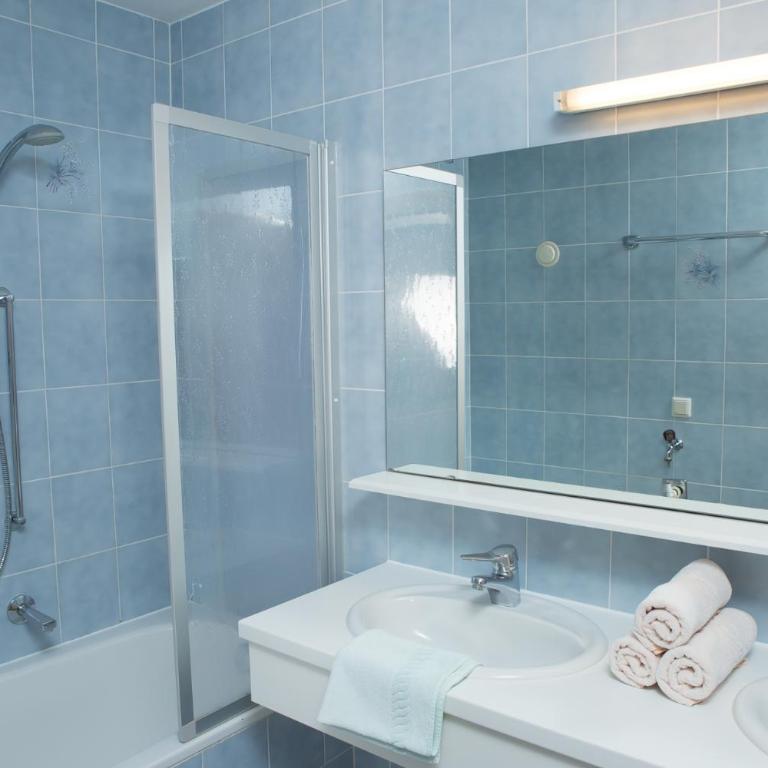 Apartmenthaus Kuchelberg - Appartement 3 Chambres avec Balcon - 7
