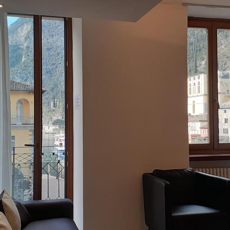 RivAppartamenti - Appartamento Luxury con Balcone - 6