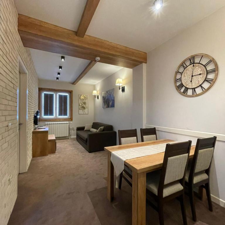 Central Residence by Župa - One-Bedroom Apartment - 6