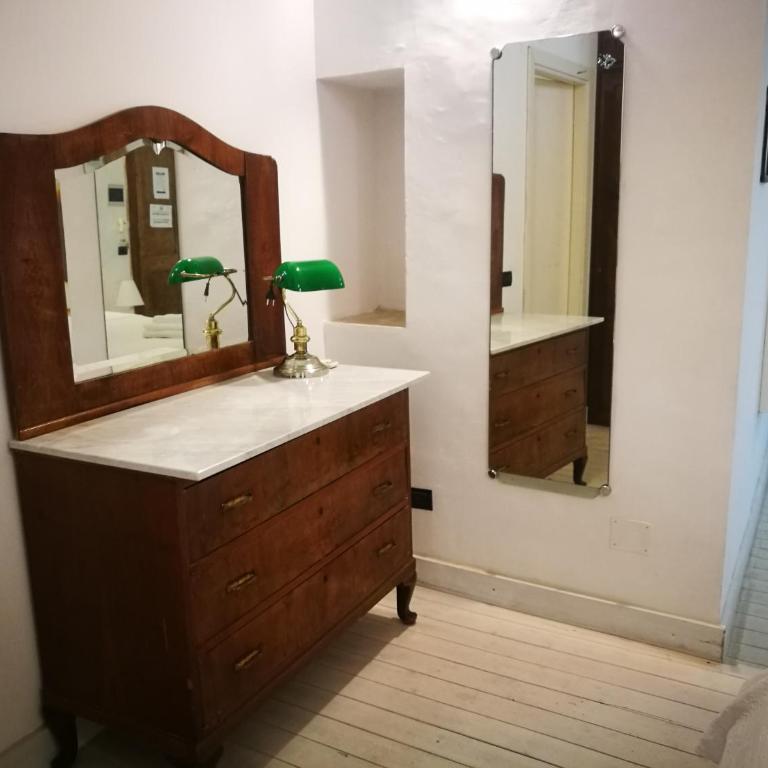 Azzurretta Guest House - Camera Familiare Ampia - 10