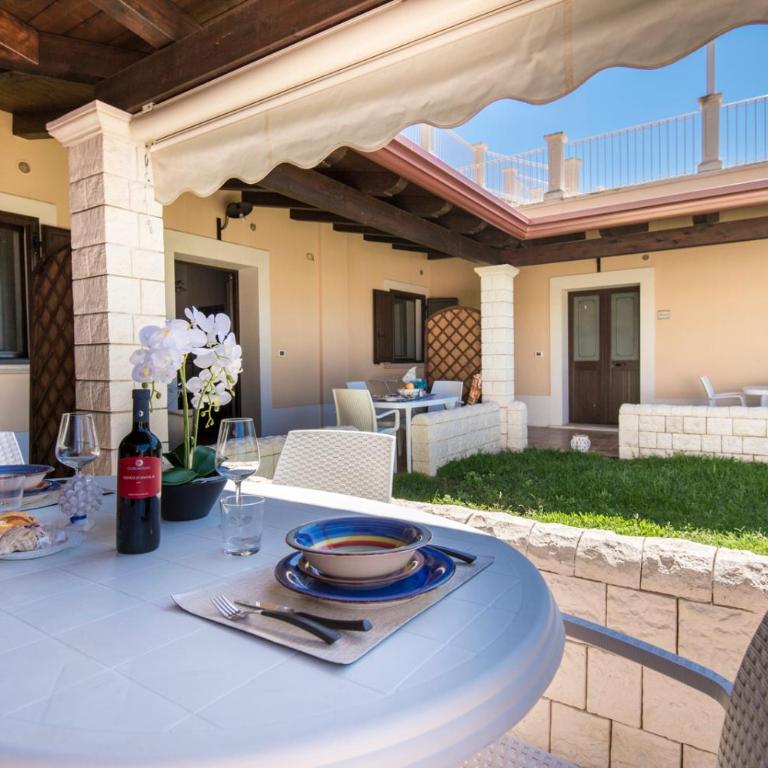 Villa Sajonara Elvira - Appartamento con 2 Camere da Letto e Giardino - 10