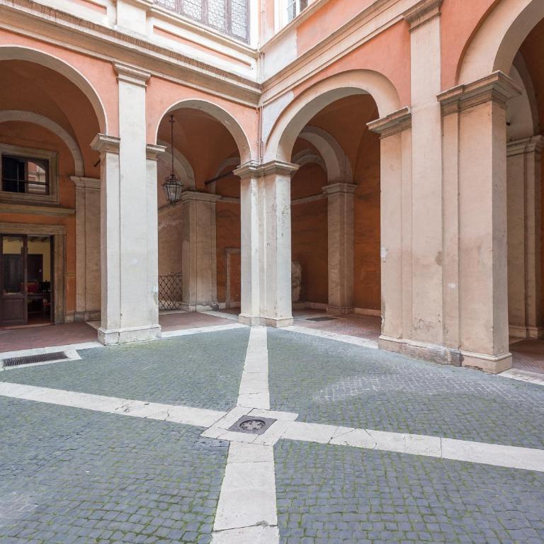 Piazza Lovatelli Luxury Penthouse - Three-Bedroom Apartment - 8