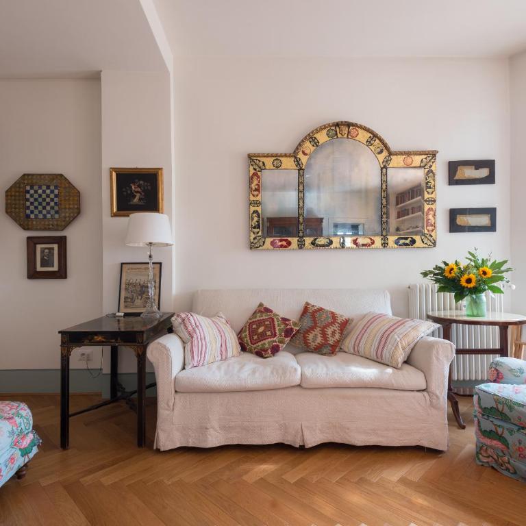 Piazza Lovatelli Luxury Penthouse - Three-Bedroom Apartment - 9