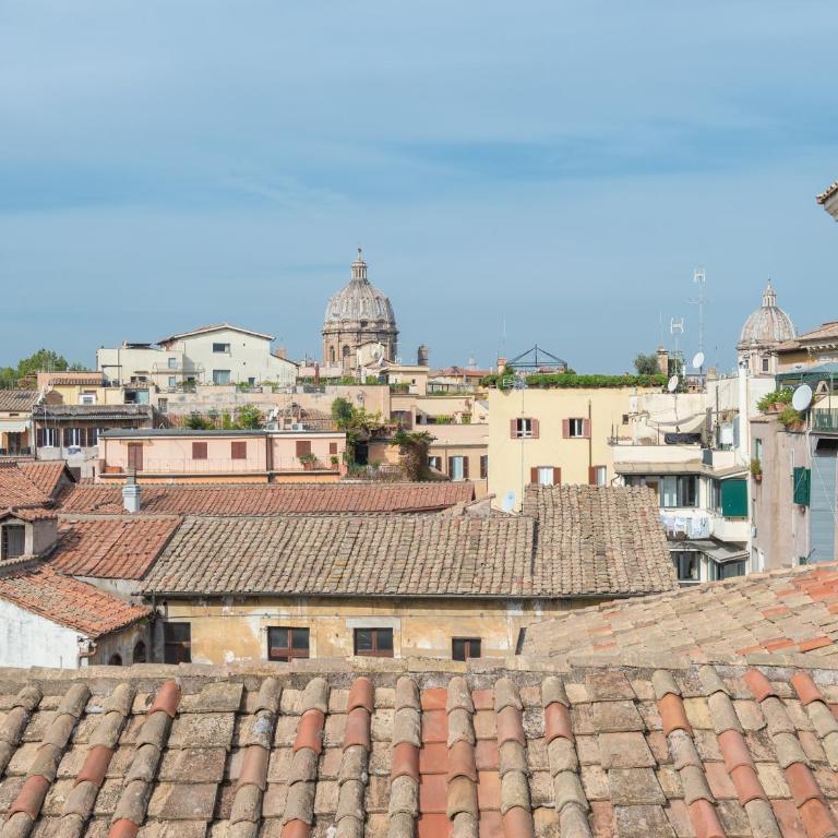 Piazza Lovatelli Luxury Penthouse - Three-Bedroom Apartment - 27