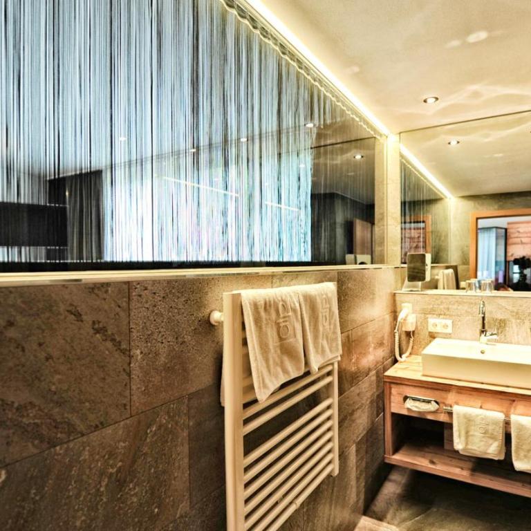 Alps Lodge - Suite Confort avec Balcon - 1