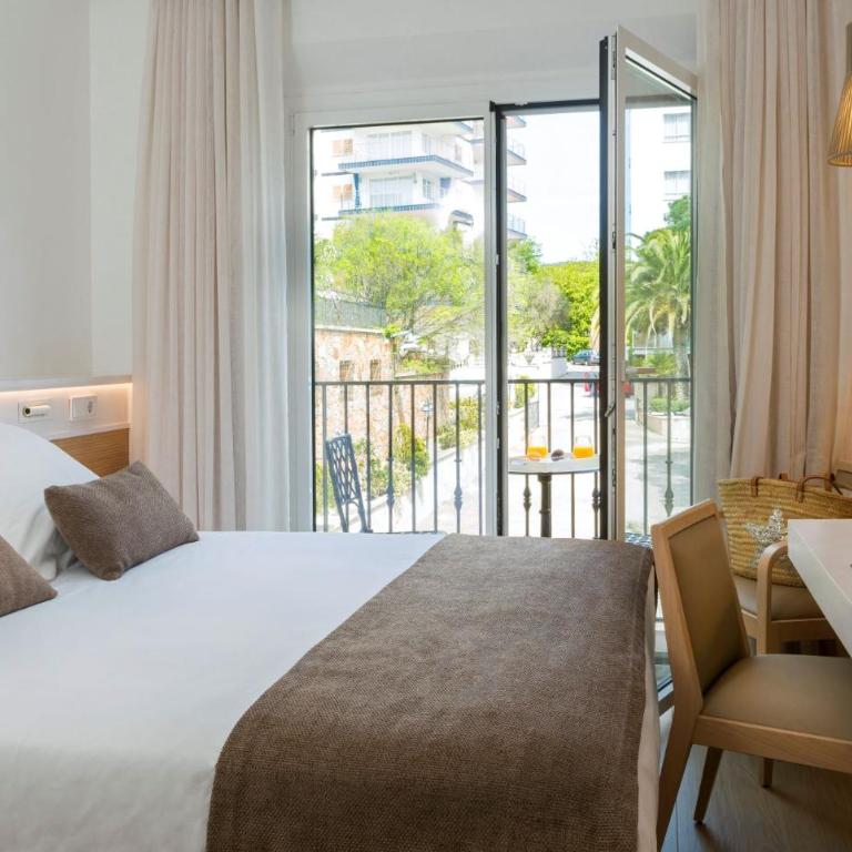 Hotel Costa Brava - Habitación doble con vistas al jardín - 1