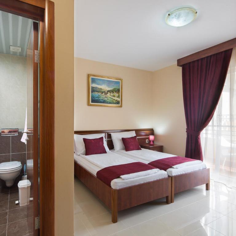 Apartmani Salus - Studio with Terrace - 1