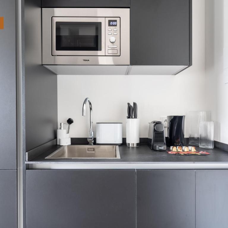 Limehome Sevilla Calle Torcuato Luca de Tena - Digital Access - Apartamento Deluxe - 3